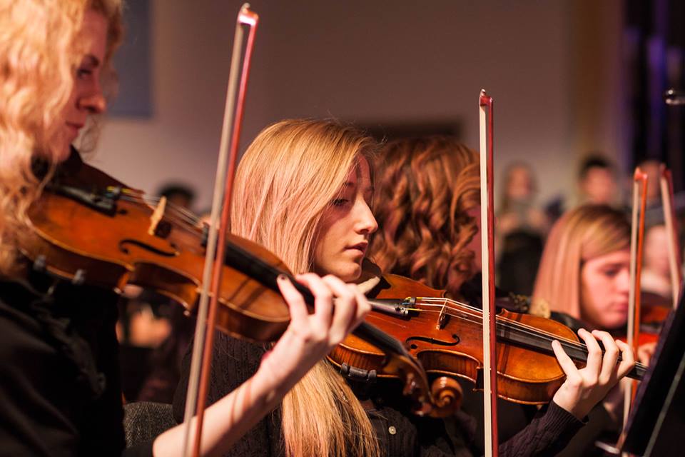 Christmas Premier Concert Rings In The Holidays Quad Cities