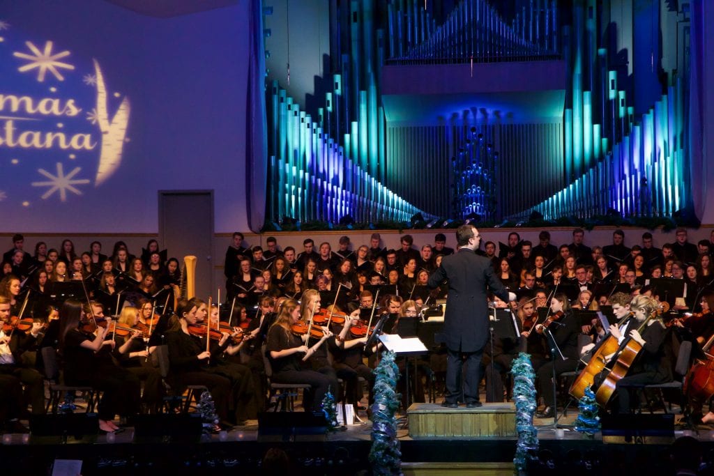 Augustana Will Present Virtual Christmas Program as Online Advent