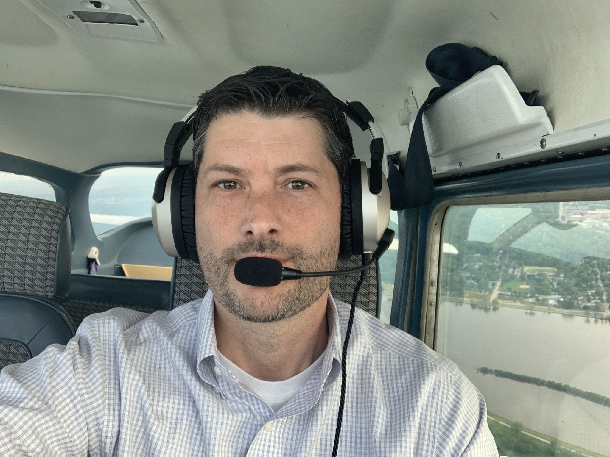 quad city international airport custsodial worker